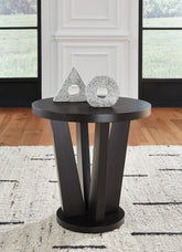 Tampa Furniture Outlet Lutz - Ashley Furniture - Chasinfield End Table - Round End Table / Dark Brown - T458-6